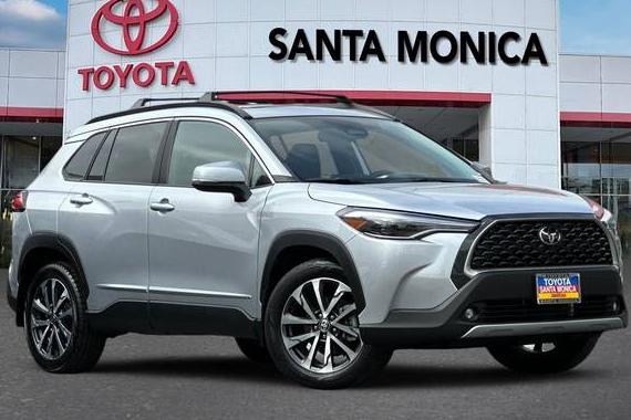 TOYOTA COROLLA CROSS 2023 7MUDAABG2PV046263 image